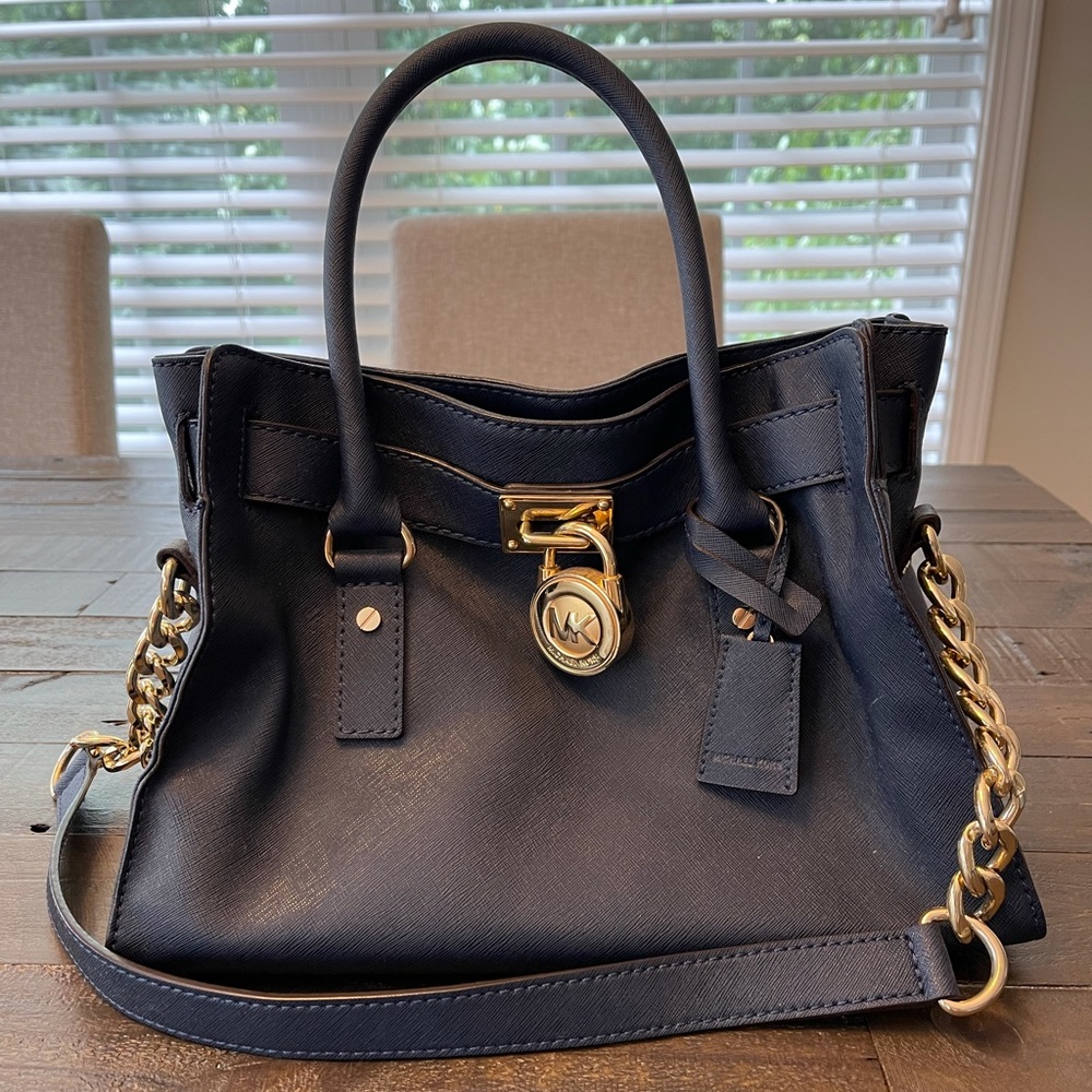 Michael Kors Navy Handbag!